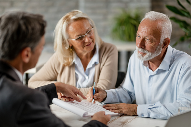 Older couple with estate planning attorney